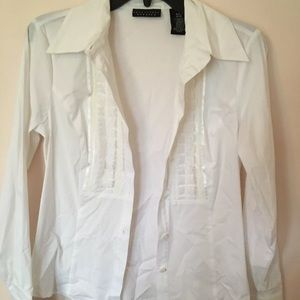 Apostrophe Button Down Long Sleeve Shirt